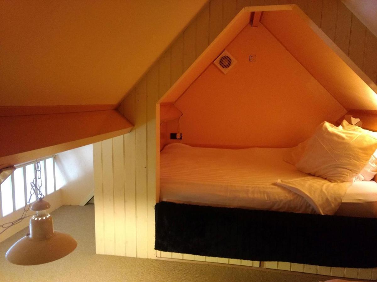 B&B-Hotel De Joremeinshoeve Kaatsheuvel Ngoại thất bức ảnh