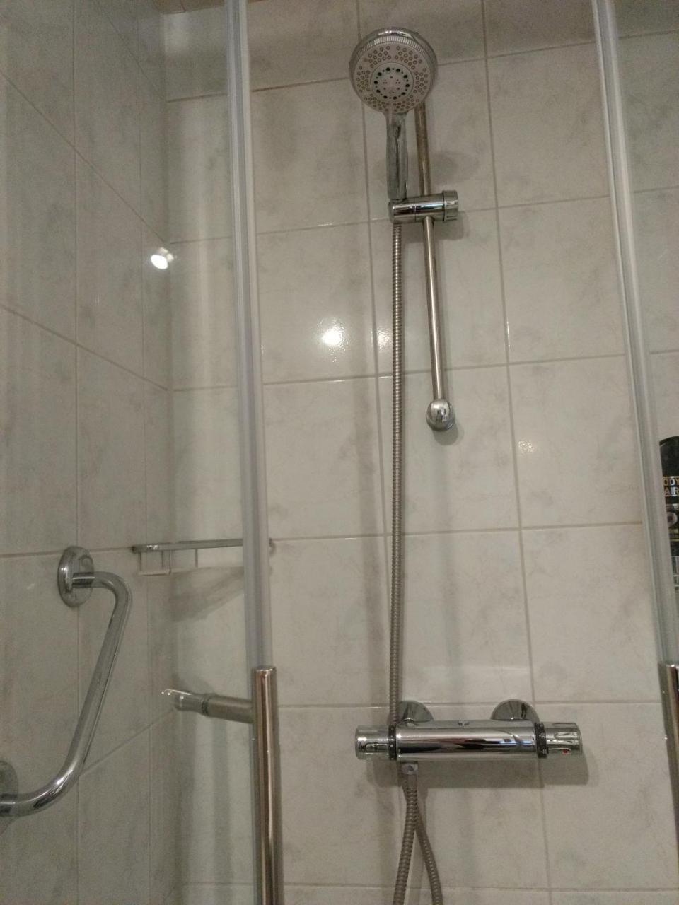B&B-Hotel De Joremeinshoeve Kaatsheuvel Ngoại thất bức ảnh